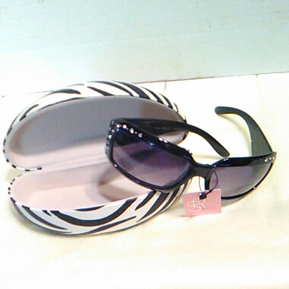 Sun Ray Accessories - Nwt Sun Rays Sunglasses and Zebra Case